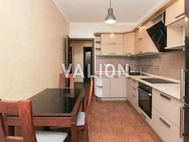 Продажа 2-к квартира ул. Владимира Наумовича 6