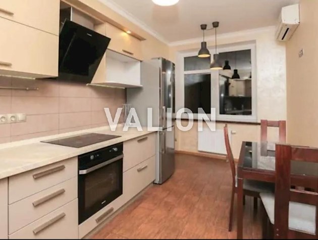 Продажа 2-к квартира ул. Владимира Наумовича 6