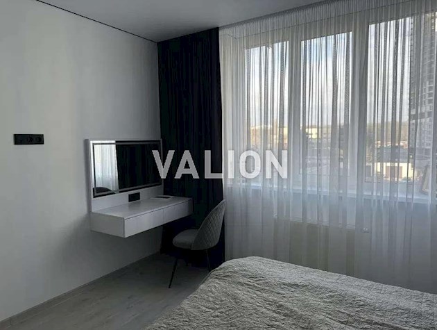 Продам 3-кімнатну квартиру в ЖК Теремки, вул. Заболотного, 3