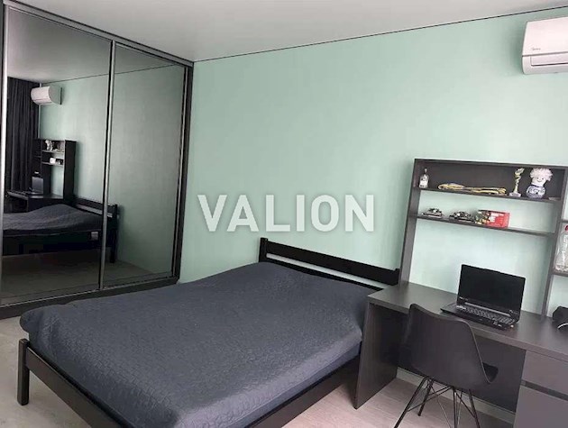 Продам 3-кімнатну квартиру в ЖК Теремки, вул. Заболотного, 3