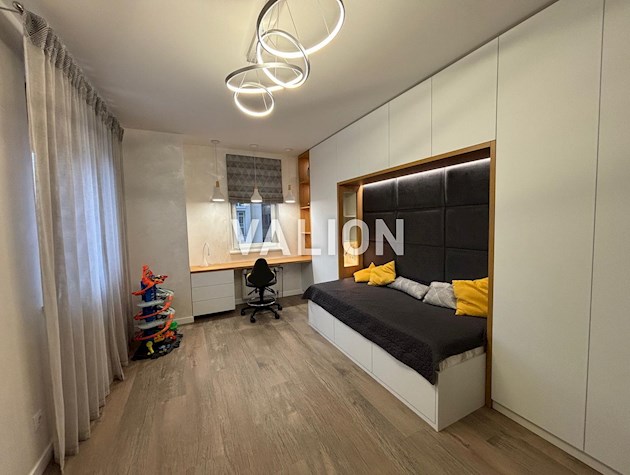 Продам 4 комнатную квартиру в ЖК бизнес-класса Adamant