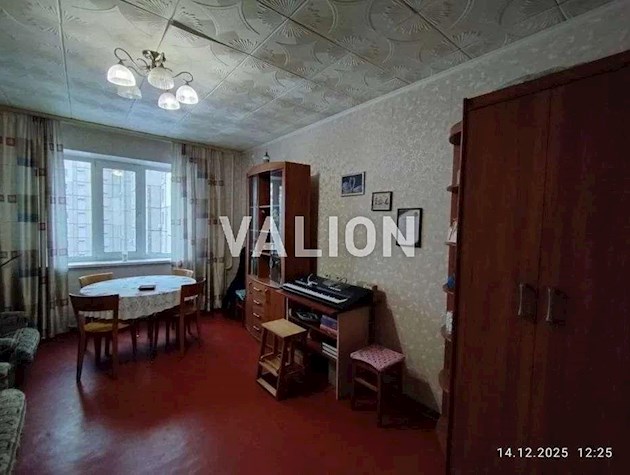 Продаж 3-к квартири вул. Тростянецька 6ж