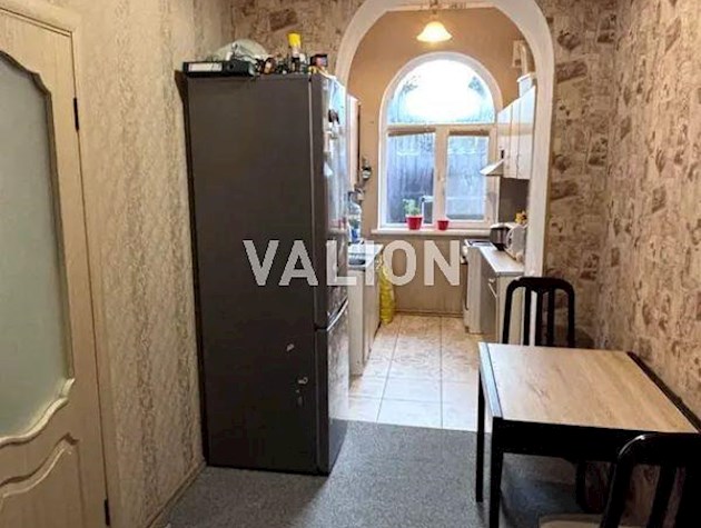 Продаж 1-к квартири вул. Красицького 58