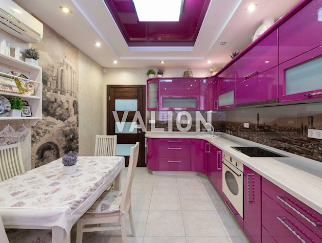 Продаж 2-х кімнатної квартири 70 кв.м. з преміум ремонтом за адресою вул. Борщагівська 152а, Шулявка