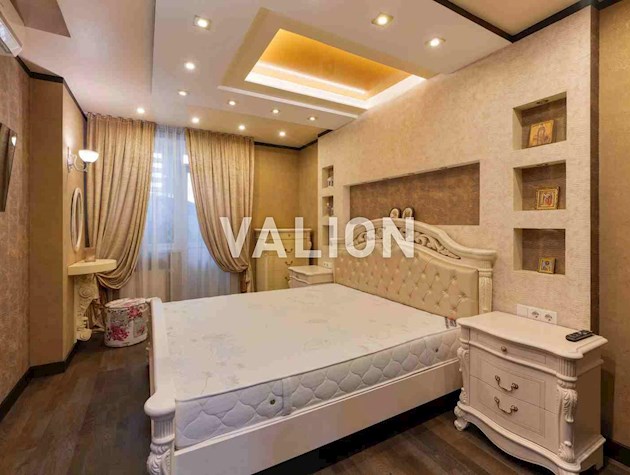 Продаж 2-х кімнатної квартири 70 кв.м. з преміум ремонтом за адресою вул. Борщагівська 152а, Шулявка