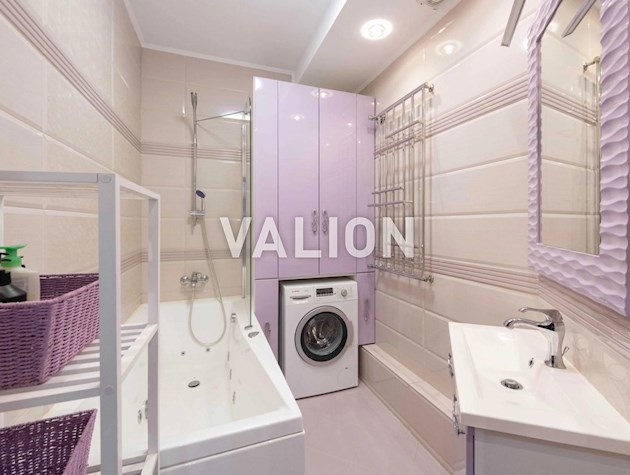 Продаж 2-х кімнатної квартири 70 кв.м. з преміум ремонтом за адресою вул. Борщагівська 152а, Шулявка