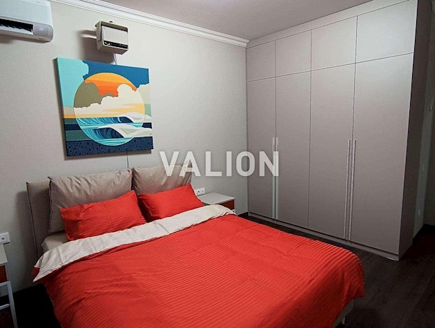 Продаж 2-к квартири вул. Воскресенська 2в