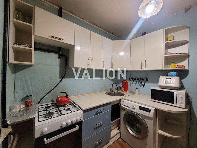 Продаж 2 к квартири в Солом’янському районі, вул. Стражеска 9