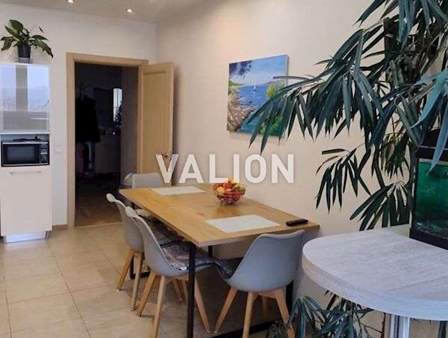 Продаж 3-к квартири вул. Бориспільська 12в