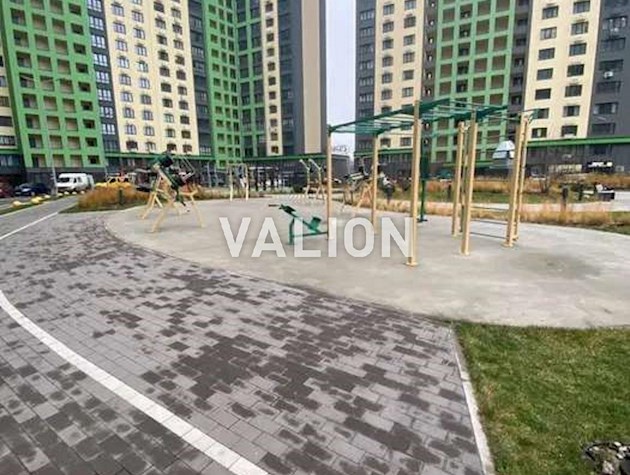 Продаж 1-к квартири вул. Максимовича Михайла 32