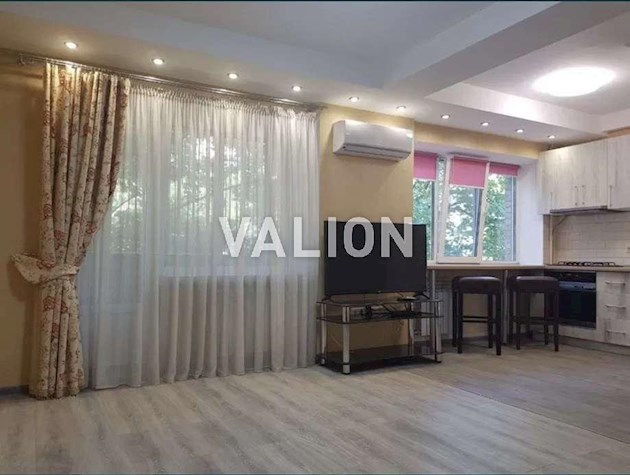 Продаж 1-к квартири вул. Михайла Бойчука 34