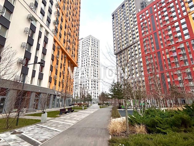 Продаж 1 кім квартири без ремонту, ЖК Світло Парк біля метро Видубичі