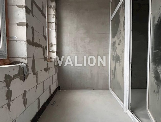 Продаж 1 кім квартири без ремонту, ЖК Світло Парк біля метро Видубичі