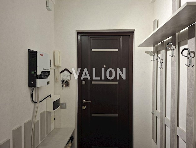 Продаж 1к квартири 42 м2, вул.Копиловська 21