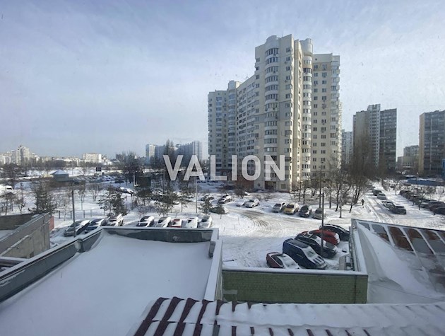 Продаж 3к квартири на 3 поверсі, проспект Бажана, 24/1 поряд з метро, ​​Позняки, Дарницький район, лівий берег