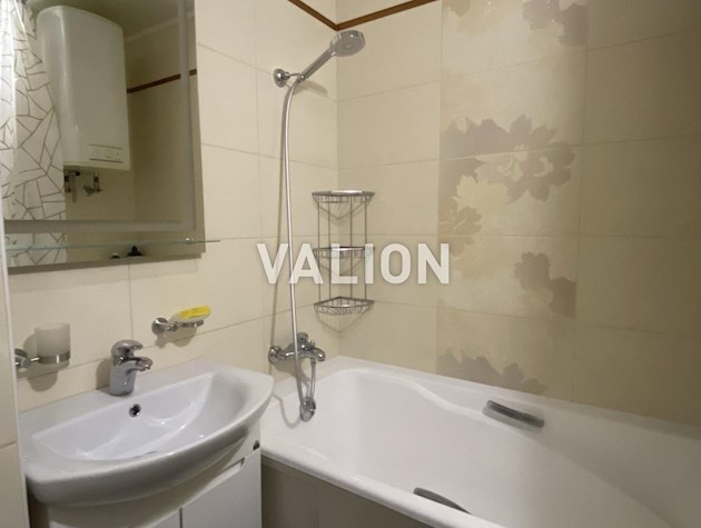 Продаж 3к квартири на 3 поверсі, проспект Бажана, 24/1 поряд з метро, ​​Позняки, Дарницький район, лівий берег