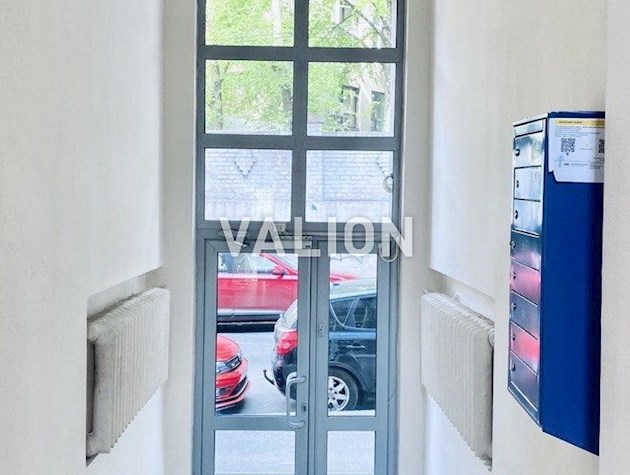 Продам 4к квартиру на Печерске. Центр, Бессарабка. Ул. Круглоуниверситетская 18/2