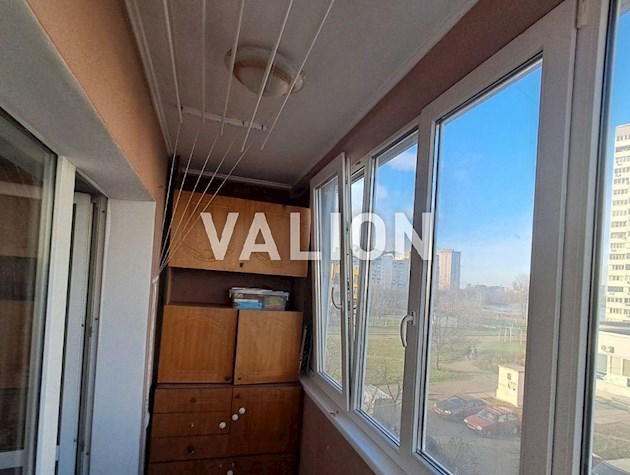 Продається затишна 3-к квартира біля Озера на Позняках, Ревуцького, 8!