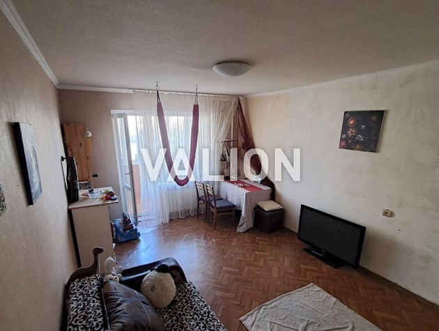 Продається затишна 3-к квартира біля Озера на Позняках, Ревуцького, 8!