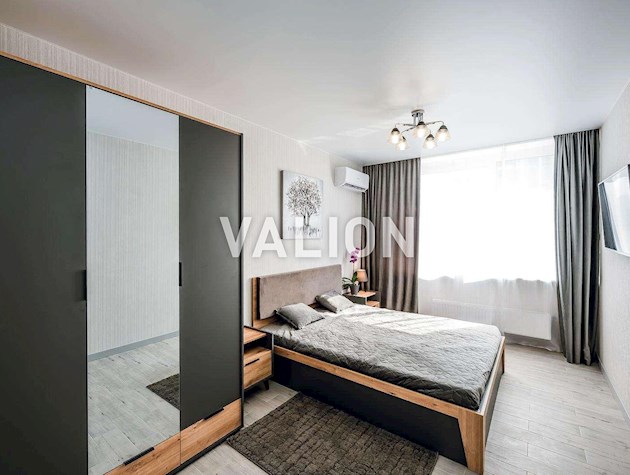 Продаж 1-к квартири ЖК Варшавський 3 вул.Змієнка Всеволода15/2