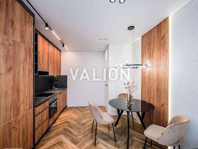 Продажа 1-к квартиры ул. Александра Олеся 15/23