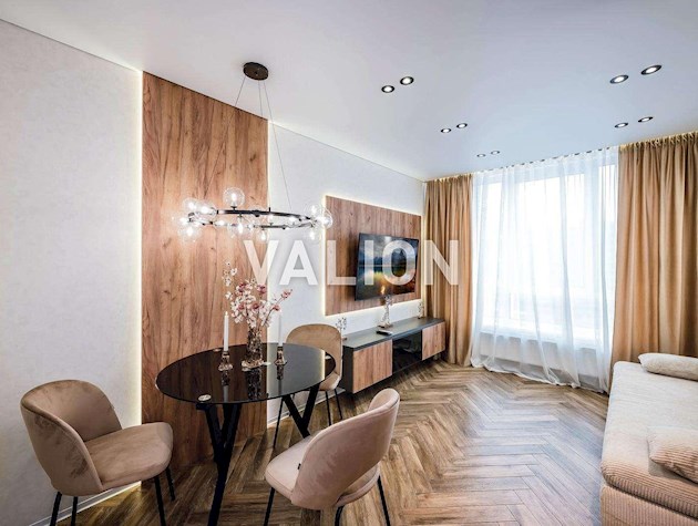 Продажа 1-к квартиры ул. Александра Олеся 15/23