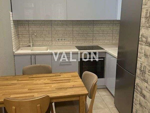 Продажа 1-к квартиры просп. Европейский союз 43а