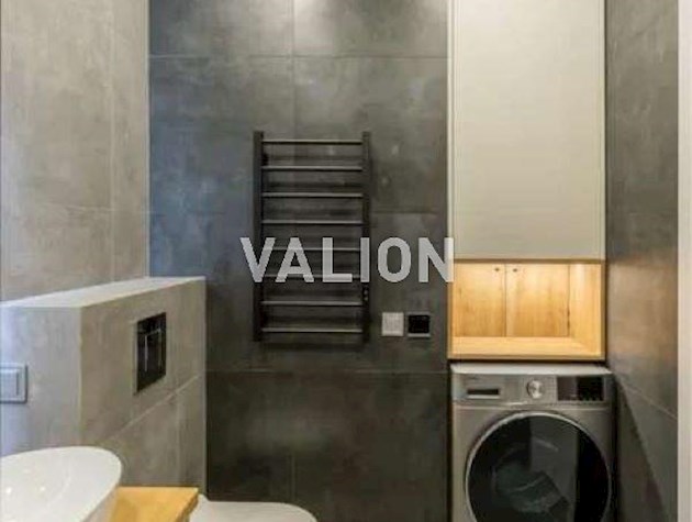 Продаж 1-к квартири вул. Сім’ї Крістерів 16. ЖК Варшавський -2