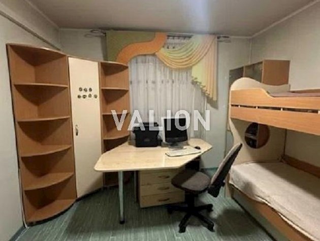 Продается 3-х комнатная квартира, в Деснянском районе, Троещина, ул. Лаврухина, 7