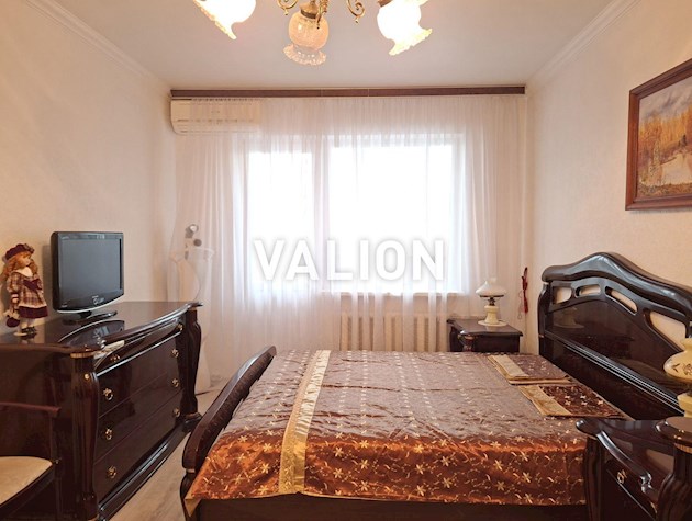 Без % Продаж 2к квартири вул. Рональда Рейгана 9