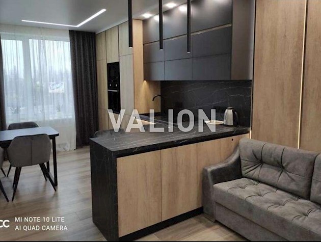 Продажа 2-к квартири ул. Академика Заболотного 1б