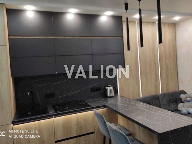 Продажа 2-к квартири ул. Академика Заболотного 1б