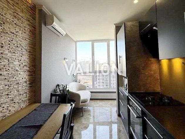 Продаж 2-к. кв., ЖК Кришталеві Джерела, Голосіївський р., вул. Метрологічна, 9в