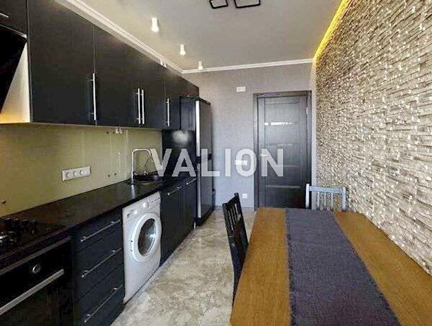 Продаж 2-к. кв., ЖК Кришталеві Джерела, Голосіївський р., вул. Метрологічна, 9в