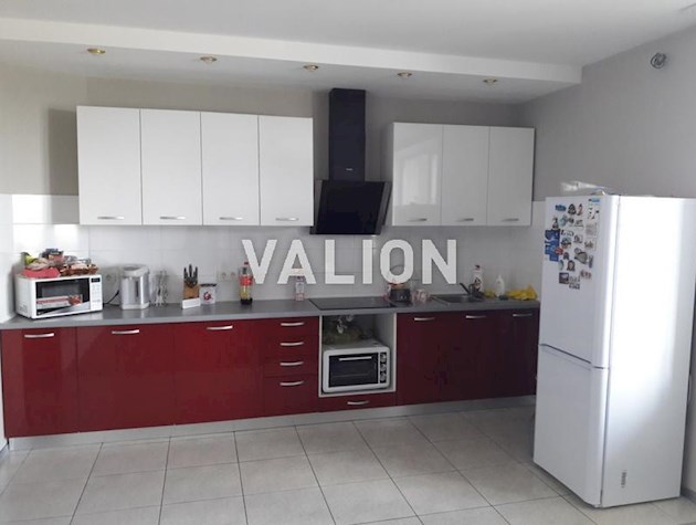 Продажа 3-к квартиры ул. Олевская 5