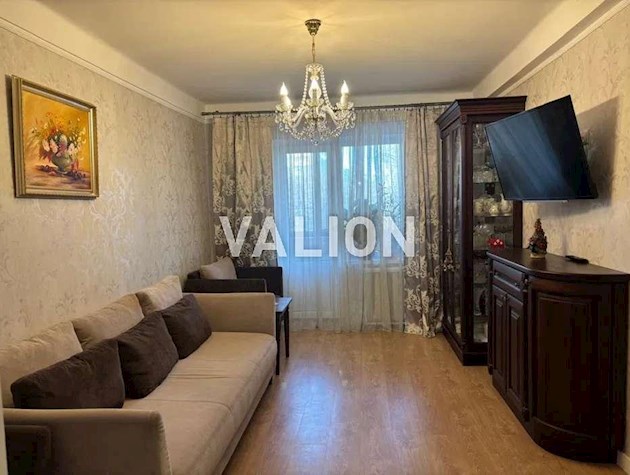 Продажа 3 комнатной квартиры ул.Васильковская 2а, метро Голосеевская