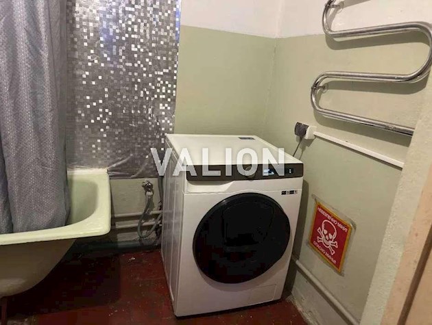 Продаж 1-к квартири вул. Січових Стрільців 12