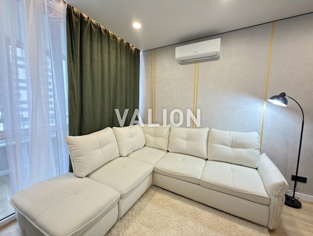 Продажа 2-комнатной квартиры «Варшавский-З» ул. Всеволода Змиенко 15/23