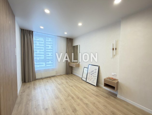 Продажа 2-комнатной квартиры «Варшавский-З» ул. Всеволода Змиенко 15/23