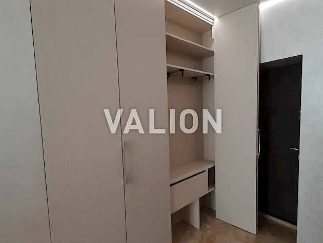 Продажа 1-комнатной смарт-квартиры, ул. Николая Соловцова 2, ЖК Sky Hill, Печерский район