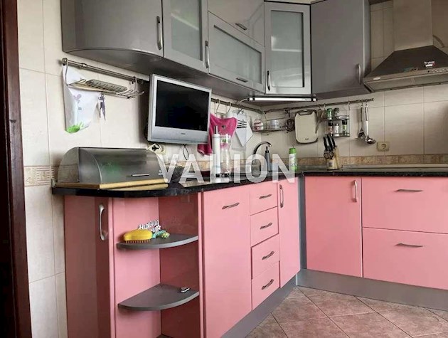 Продажа 2-к квартиры ул.Вацлава Гавела 38в Соломенский район