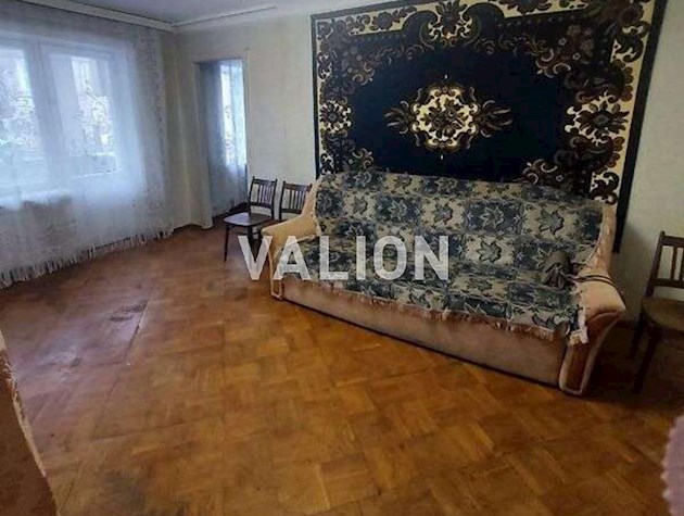 Продаж 3-к квартири вул. Ольжича 17а