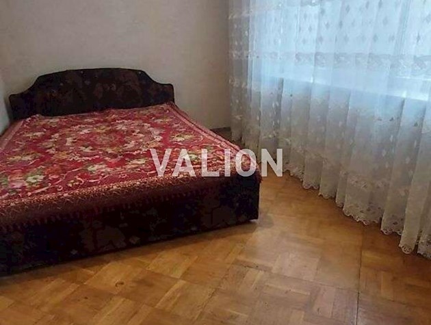 Продаж 3-к квартири вул. Ольжича 17а