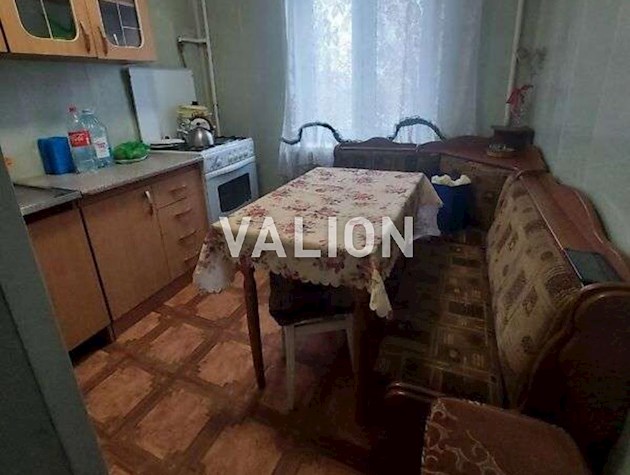 Продаж 3-к квартири вул. Ольжича 17а