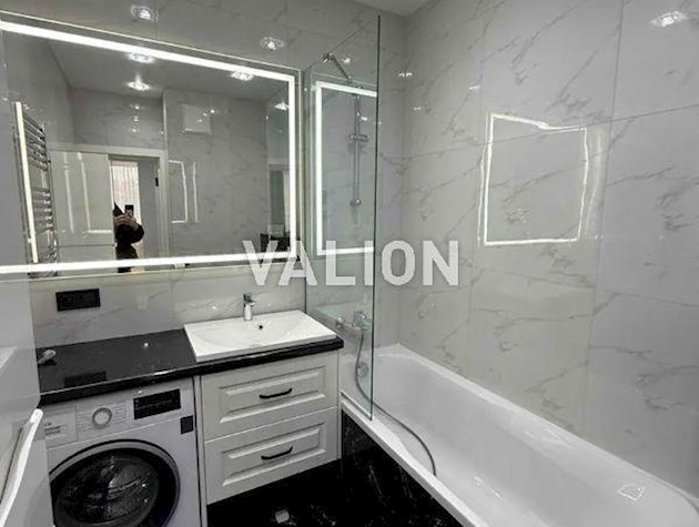 Продажа 2-к квартиры ул. Днепровская Набережная 16д