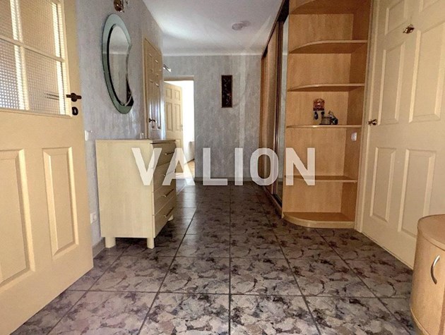 Без %Продается 3х комнатная квартира. Ул. А. Шептицкого 3Г