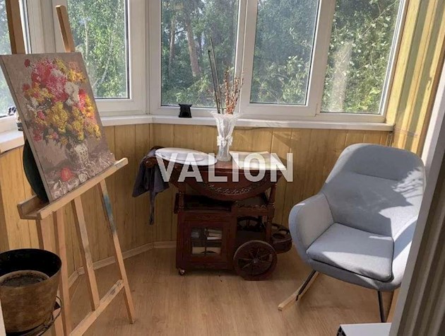 Продажа 4-комнатной квартиры ул. Михаила Котельникова 35