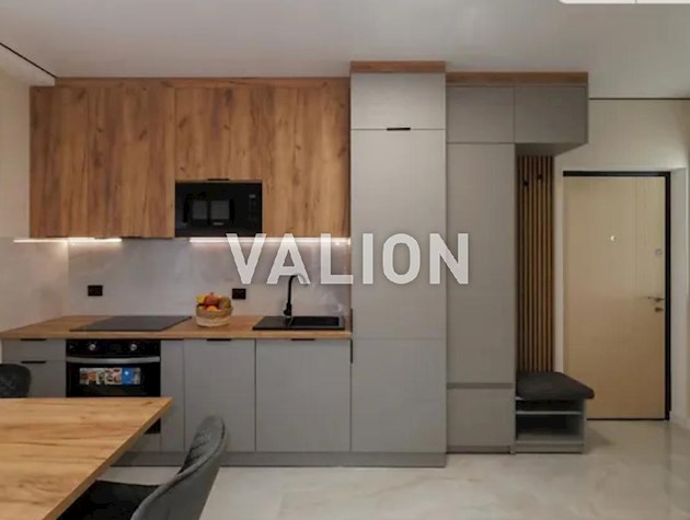 Продажа 2-к квартиры ул. Михаила Максимовича 26