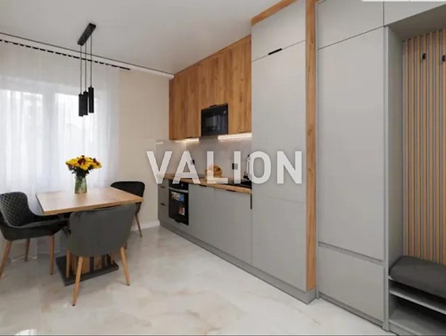 Продажа 2-к квартиры ул. Михаила Максимовича 26