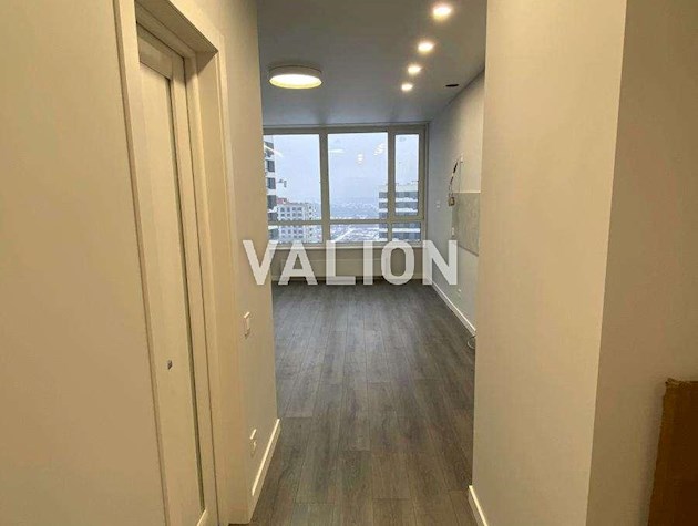 Продаж 1-к квартири вул. Всеволода Зміїнка 15/23 ЖК Варшавський 3